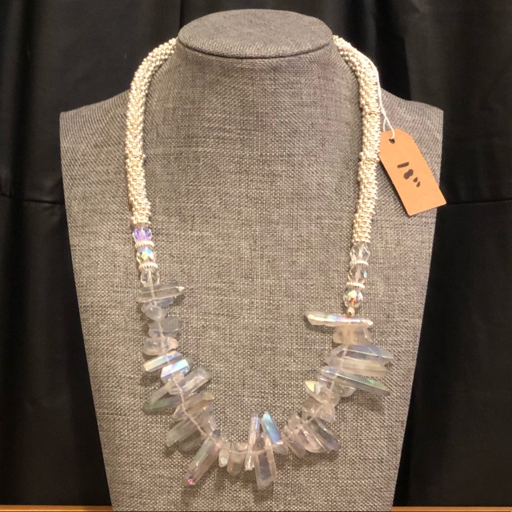 Iridescent quartz necklace